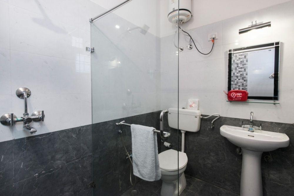 Citrus Hotel Bhiwadi Экстерьер фото